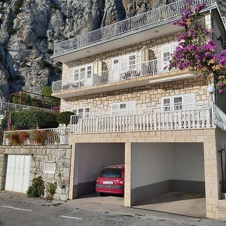 Apartment Borak Omiš Exterior foto